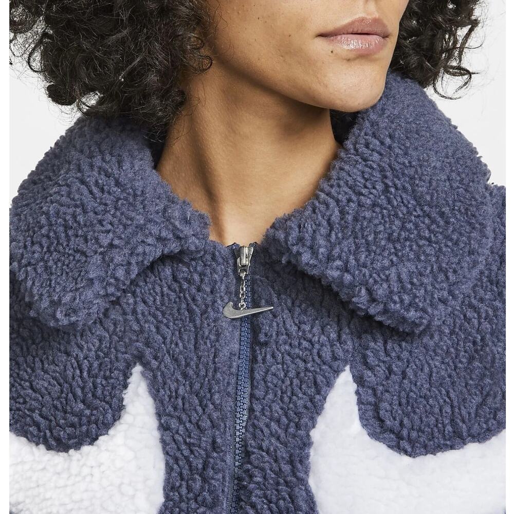 NWT Nike Sportswear Swoosh Sherpa Blue/White Jacket Women's Size L (DD5620-437) - Picture 3 of 10